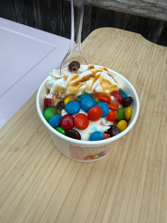 MOBILE CART- ICE CREAM-SUNDAES